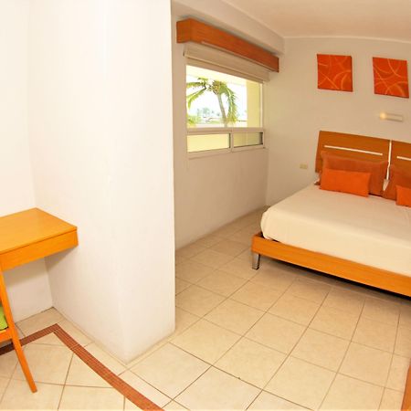 Camino Real Manzanillo Hotel Buitenkant foto