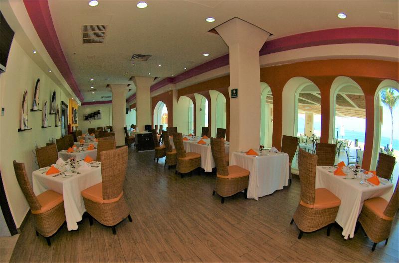 Camino Real Manzanillo Hotel Buitenkant foto